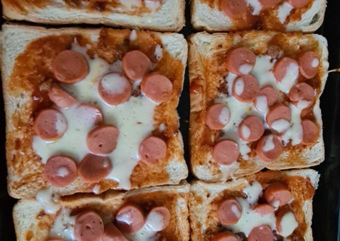 ✓ 5 Cara Membuat Pizza Roti Tawar Panggang (Oven) Yang Mudah -  Cookandrecipe.com ✓ 5 Cara Membuat Pizza Roti Tawar Panggang (Oven) Yang Mudah -  Cookandrecipe.com