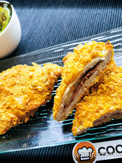 Foto di Cordon Bleu di Lonza al Forno