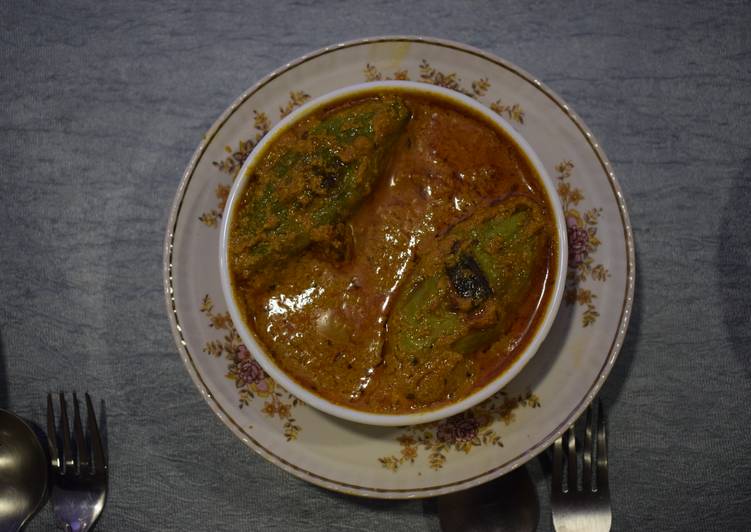How to Make Recipe of Potoler dorma (stuffed pointed gourd curry)