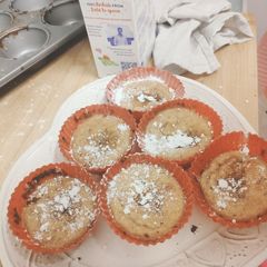 A picture of Best lemon and lime cupcakes.