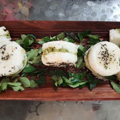 A picture of Sandwich dhokla.