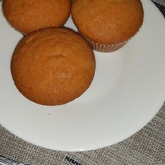A picture of Lemon cupcakes.