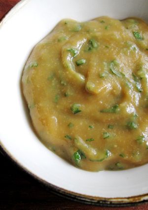 A picture of Basil Sumiso Dressing.