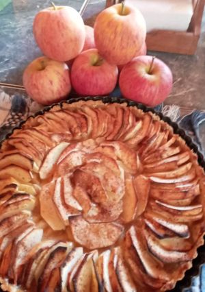 Una foto de Kuchen de manzanas rojas 🍎🍎🍎 sin azúcar