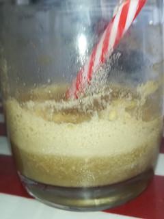 Una foto de Batido de coca cola y helado de vainilla 🍚