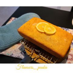 Lemon loaf cake A picture of Lemon loaf cake.