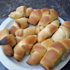 A picture of Heavenly rolls.
