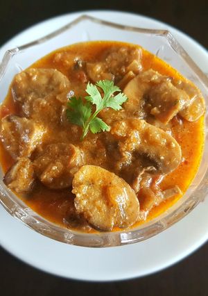 A picture of Mushroom Curry.