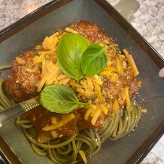 Plant based meatballs & spaghetti A picture of Plant based meatballs & spaghetti.