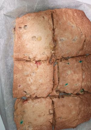 A picture of Giant M&M's and Chocolate Chip Tray Cookie.