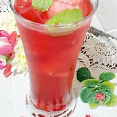 A picture of Tarboz ka sharbat.