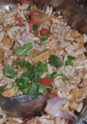 भेलपूरी (Bhelpuri recipe in hindi) रेसिपी मुख्य फोटो