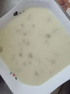 صورة لوصفة طريقه عمل شوربة كريمه بالمشروم والفراخ