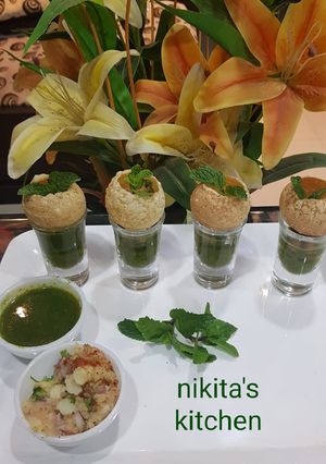 A picture of Pani Puri Shots in air fryer.