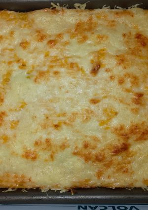 Una foto de Pastel de Papa y Zapallo con Lentejas y Carne de Cerdo