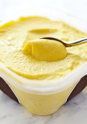 A picture of Mango icecream.