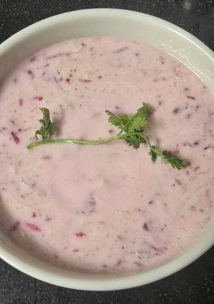 A picture of Beetroot kachari raita.