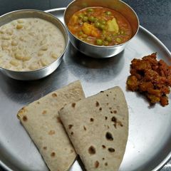 Simple Lunch A picture of Simple Lunch.