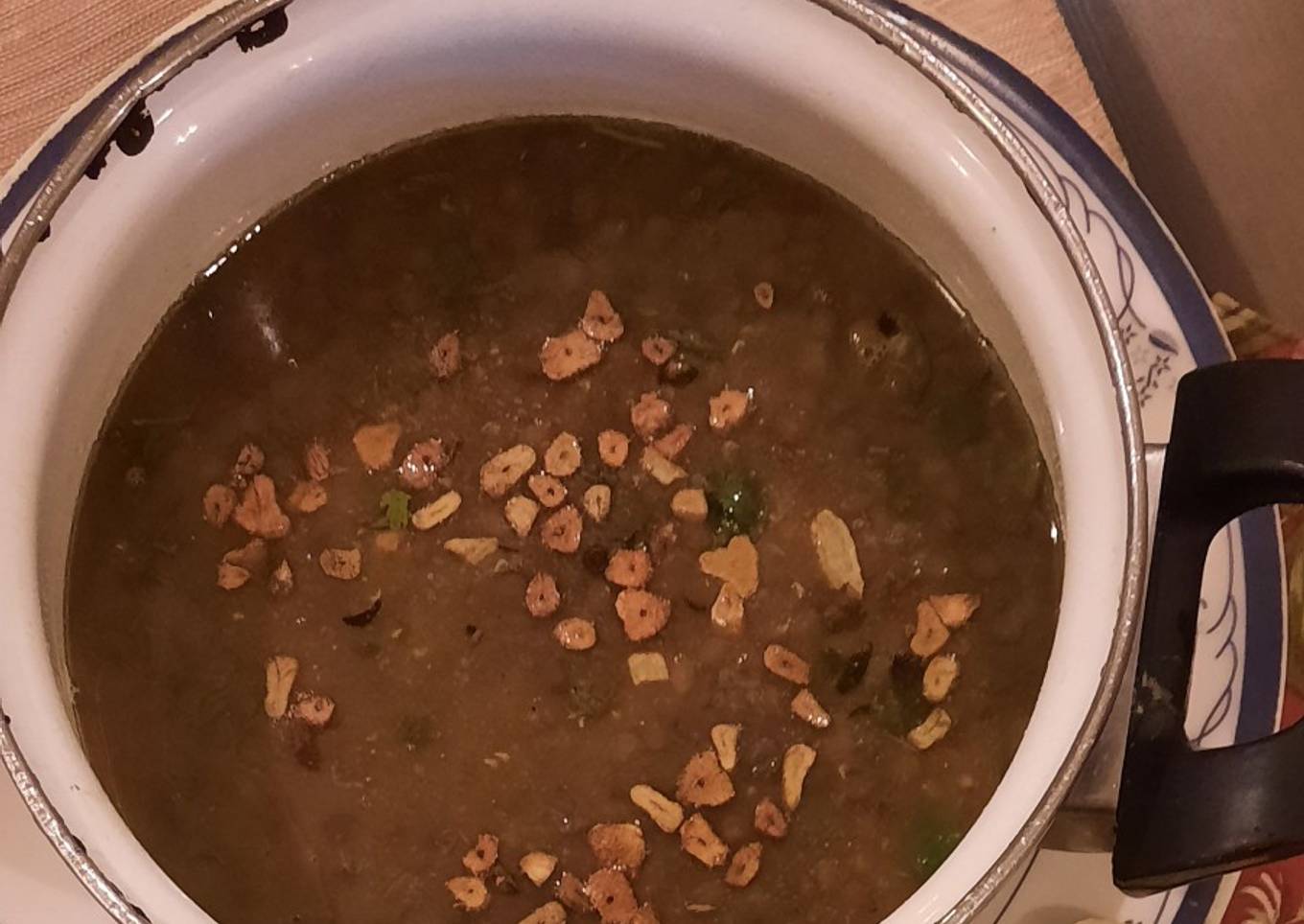 Black khatti daal