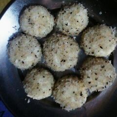 A picture of Paneer ladoo.