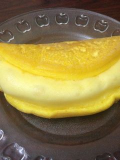 Hình của món Trứng Omelette kiểu Pháp.