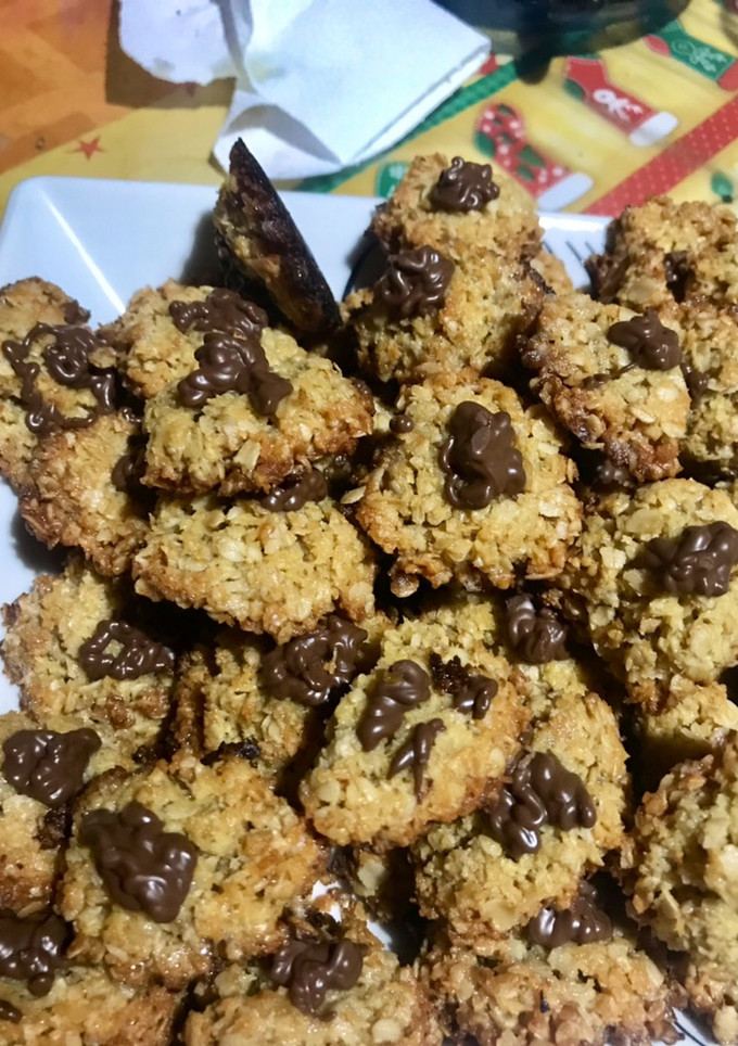 Una foto de Galletas de avena y coco con un toque de chocolate