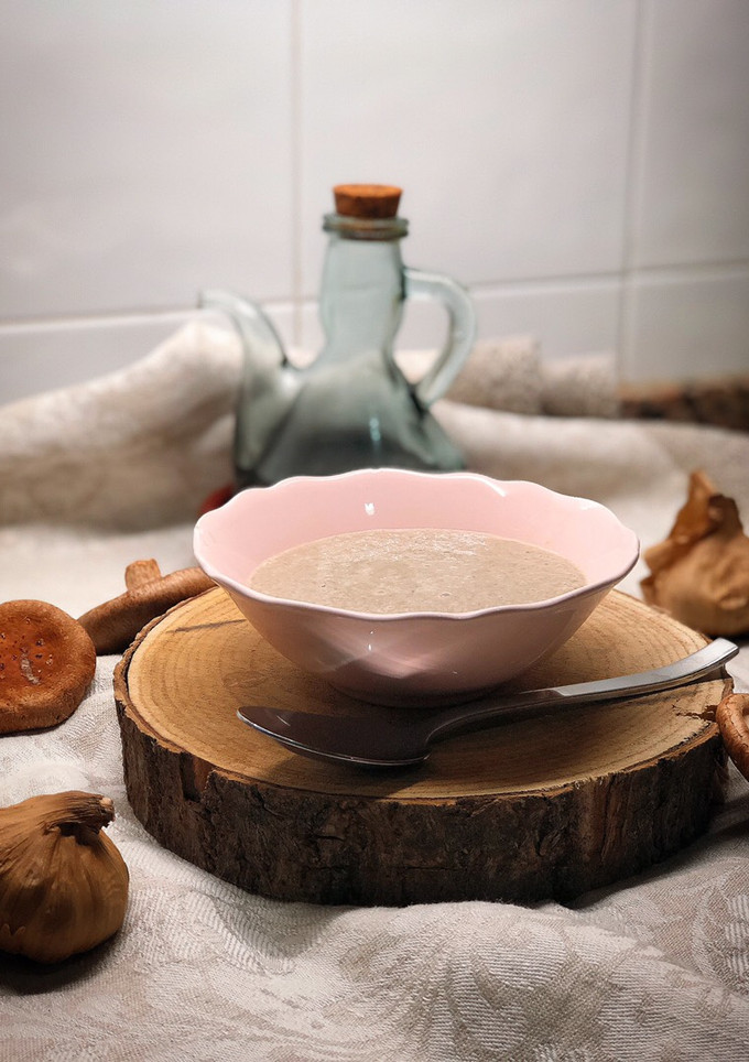 Una foto de Crema de setas, cremosamente buena!!