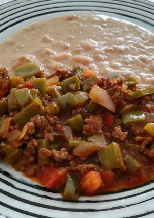 Una foto de Nopalitos con Carne Molida