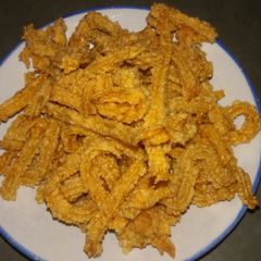 A picture of Crispy stick of left over rice.