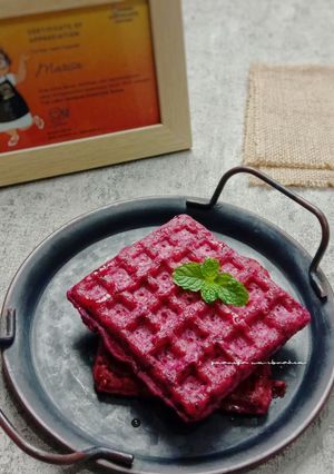 Foto resep Waffle Buah Naga