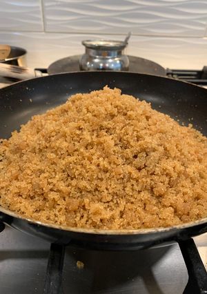 લાપસી (Lapsi Recipe In Gujarati) રેસીપી મુખ્ય ફોટો