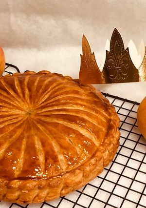 Une photo de Galette des rois poire chocolat