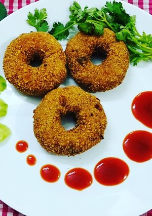 চিকেন ডোনাট (chgicken doughnut recipe in Bengali) রেসিপির প্রধান ছবি