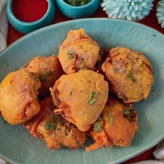 Stuffed Ajwain Pakoda A picture of Stuffed Ajwain Pakoda.