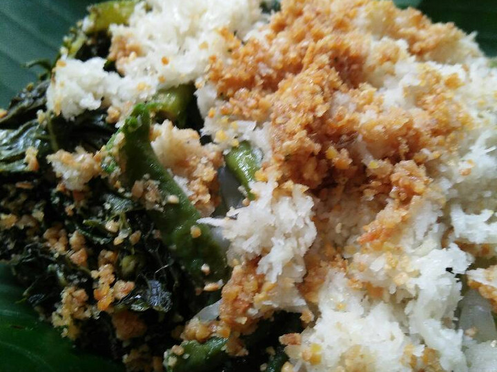 Cara Gampang Menyiapkan Urap daun singkong Anti Gagal