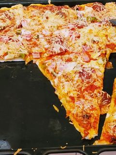 Pizza gluténmentesen recept fotója