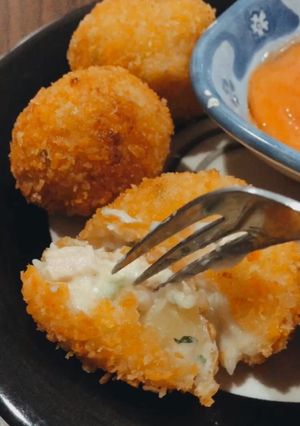 Foto resep Smoked Chicken Bitterballen ala Cha