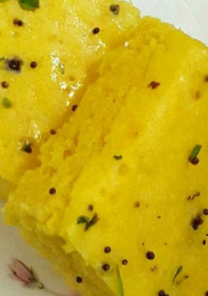 A picture of Dhokla.