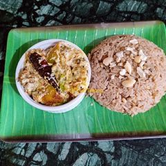 A picture of Sprouts Nolen Gurh Khichdi.