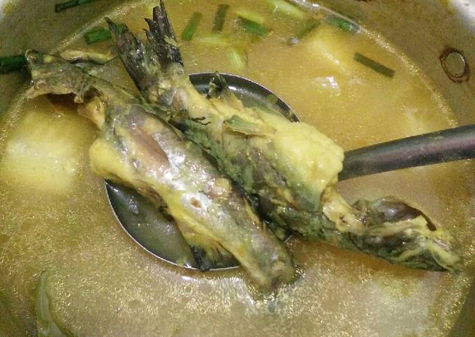 Resep Ikan Keting Kuah Kuning Bahasa Jawanya Kelo Keting Oleh Vita Cookpad