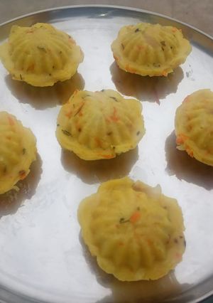 வெஜ் கொழுக்கட்டை (veg kolukattai recipe in tamil) செய்முறை முக்கிய புகைப்படம்