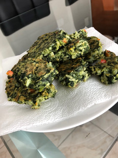 Una foto de Croquetas de acelga y arroz FÁCILES
