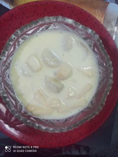 फ्रूट कस्टर्ड (Fruit custard recipe in Hindi) रेसिपी मुख्य फोटो
