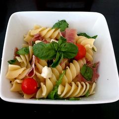 A picture of My large Fusillioni Pasta meal.