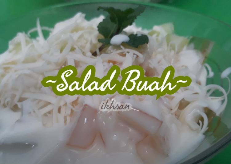 Salad buah