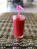 Cocktail de frambuesa sin alcohol