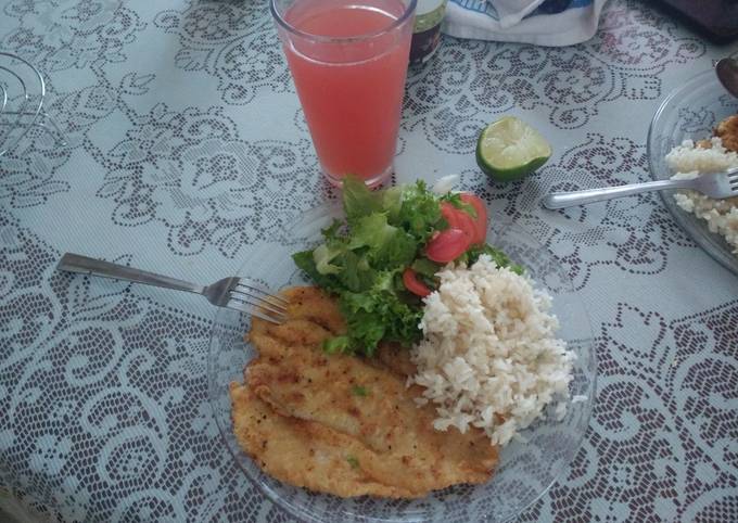 Filete de pescado frito con un toque de ajo y cebolla Receta de Sid  Maldonado- Cookpad