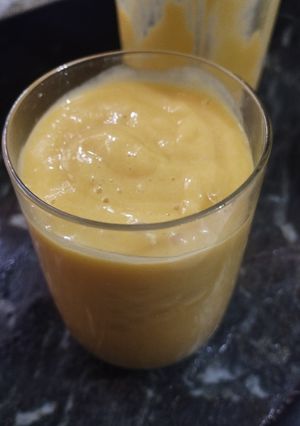 A picture of Mango milkshake.