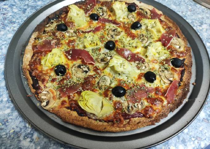 Pizza caprichosa Receta de Ana Cocinela - Cookpad