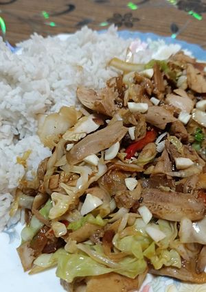 A picture of Simple Stir Fry with leftover chicken.